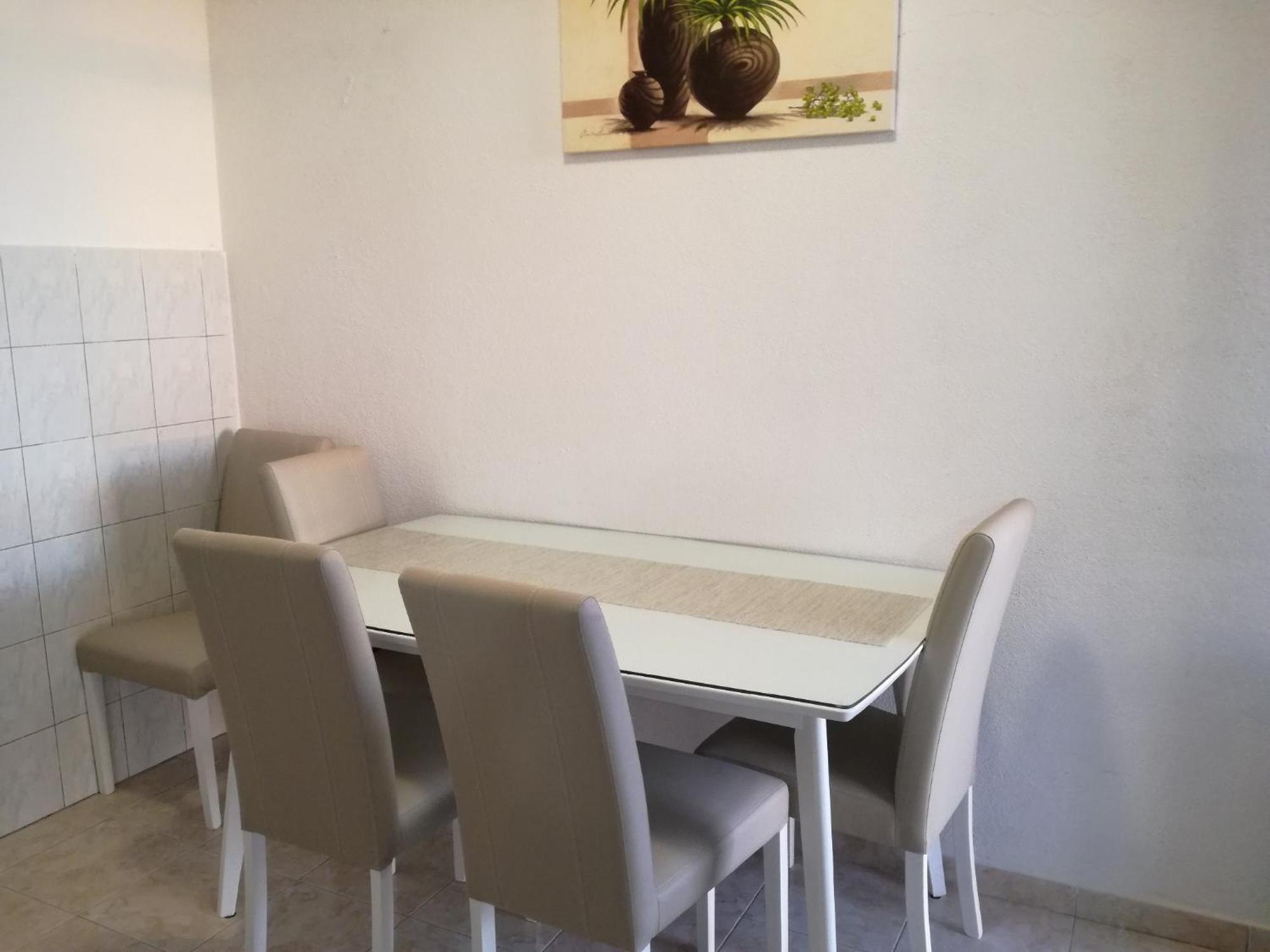 House Karlo Apartments 奥米什 客房 照片